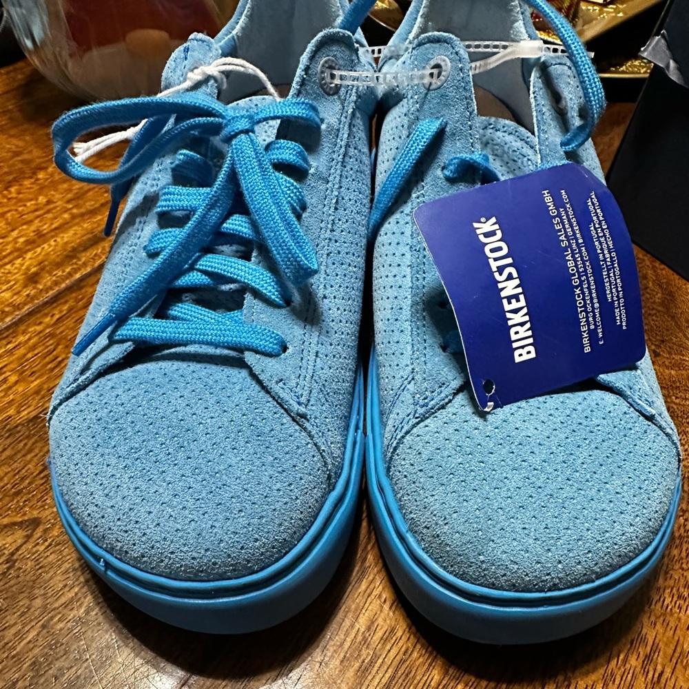 Birkenstock Bend Low Suede Shoes in Sky Blue
